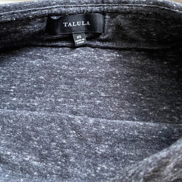 Talula Aritzia Tulip Hem Stretchy Mini Skirt XS - Picture 7 of 9